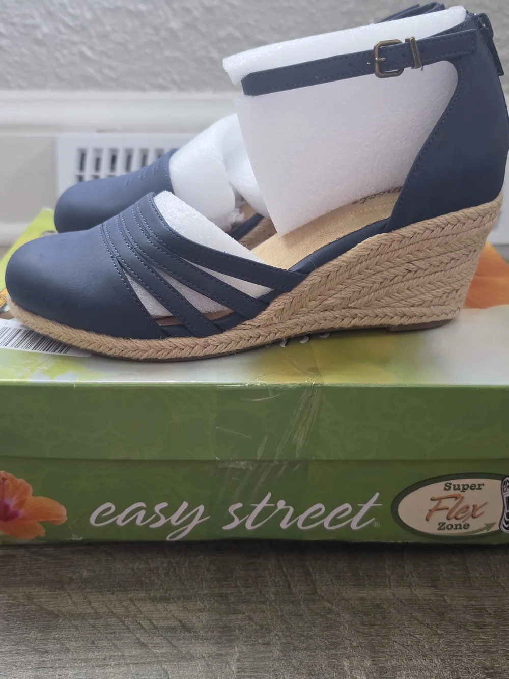 NEW Easy Street Daytona Espadrille Wedge Sandals Navy Blue 7.5 WW Wide